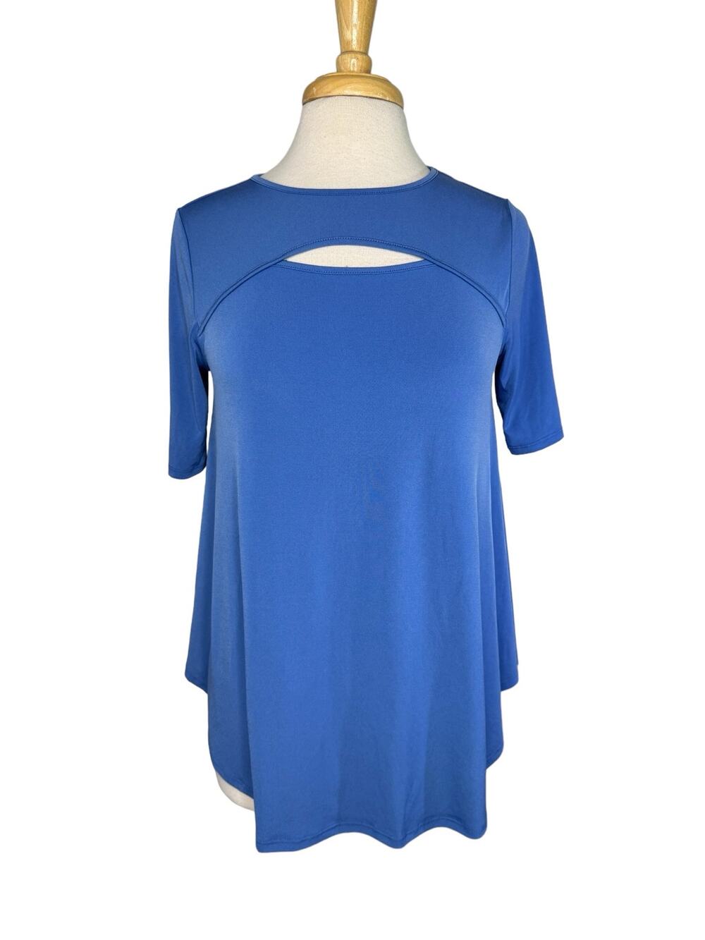 BY CHICOS Cornflower Blue Keyhole 3/4 Sleeve Travel Top Size Small (0) Stretch